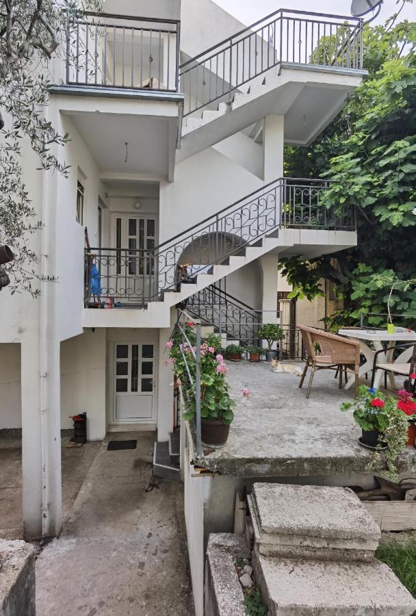 Nikolic Apartmani Bar Luaran gambar